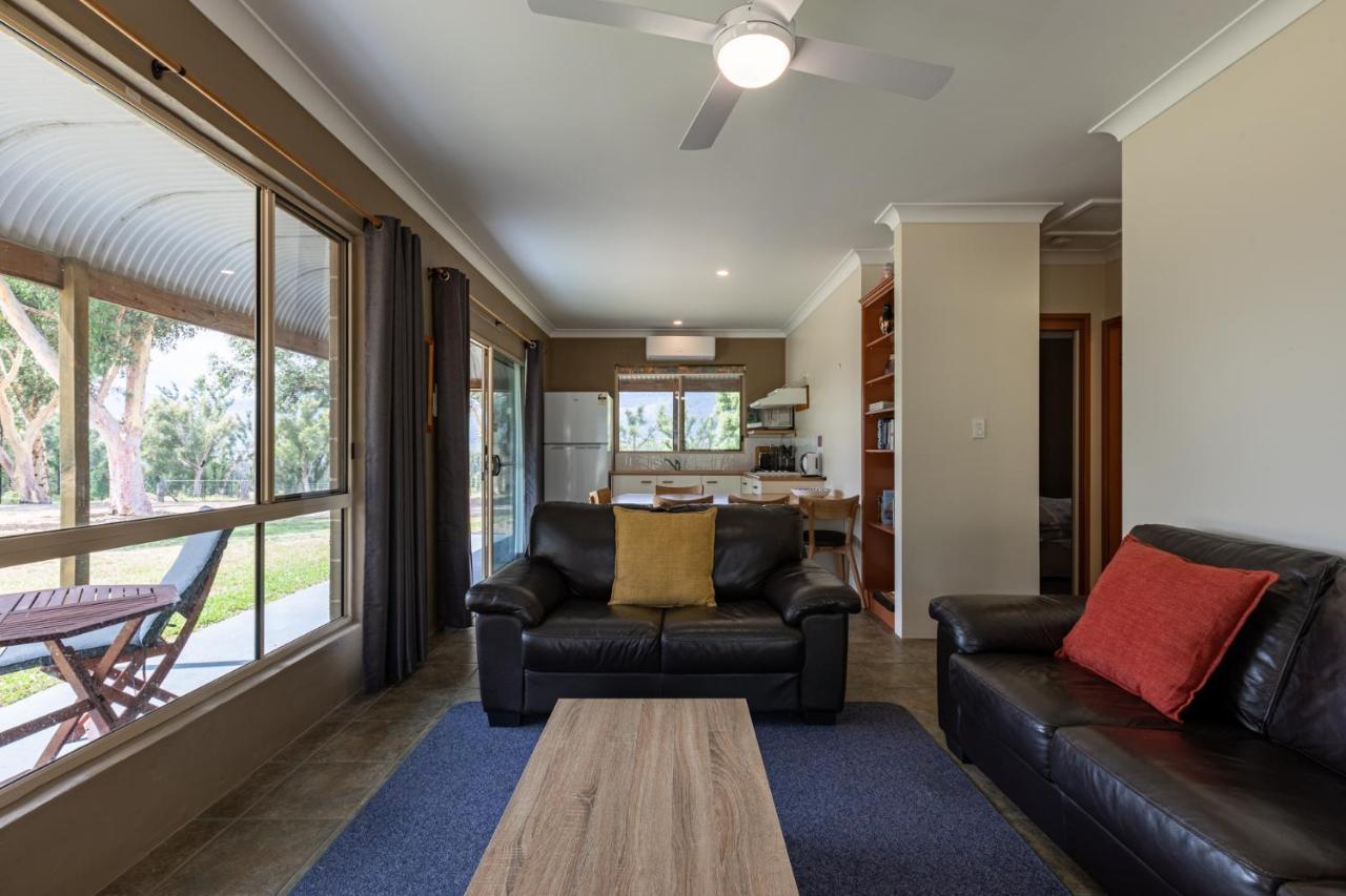 Banksia Park Cottages Кангару Вали Екстериор снимка